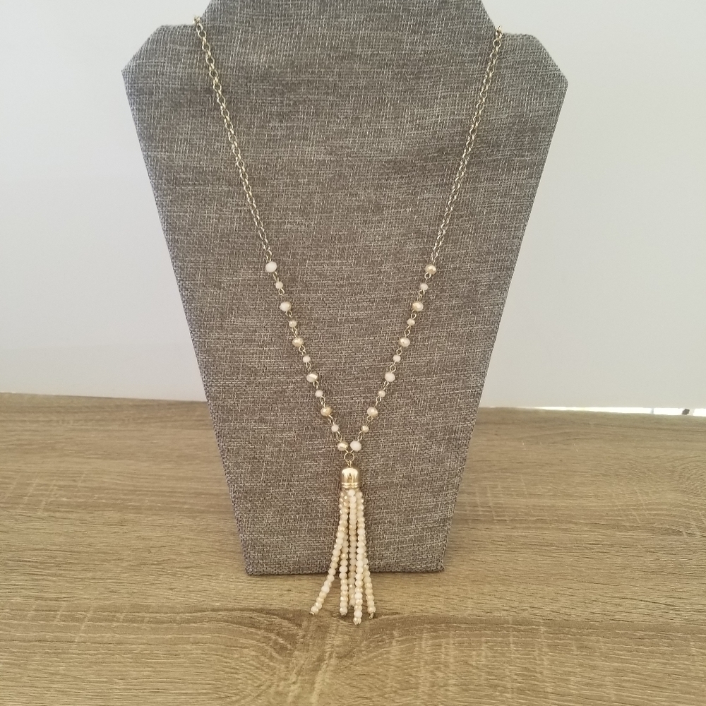 Fauceted Glass Bead Tassle Necklace